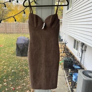 Woman’s size M taupe colored dress from Windsor store new with tags suede
